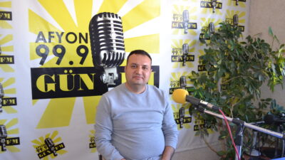 Afyon Kocatepe Üniversitesi (AKÜ) ve Gün FM işbirliğinde süren Kampüs