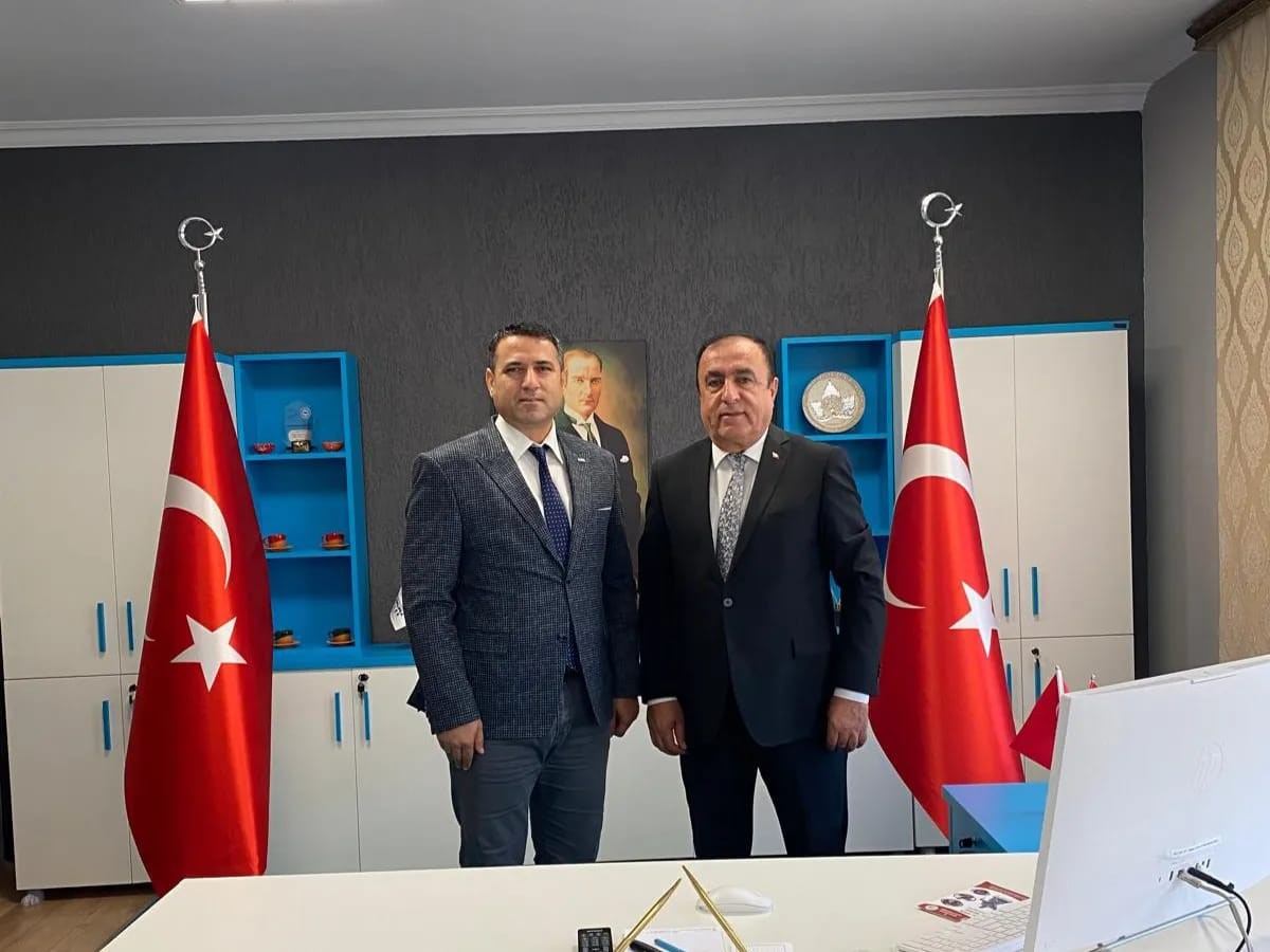 Bilecik Türk Kızılay İl Merkezi Başkanı Murat Ateş, yılda en
