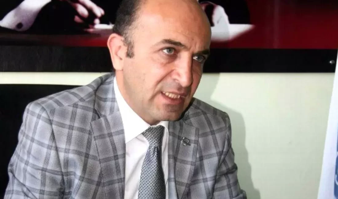 Hürriyetçi Eğitim Sen İl Temsilcisi Nizamettin Şenol, yazılı bir açıklama