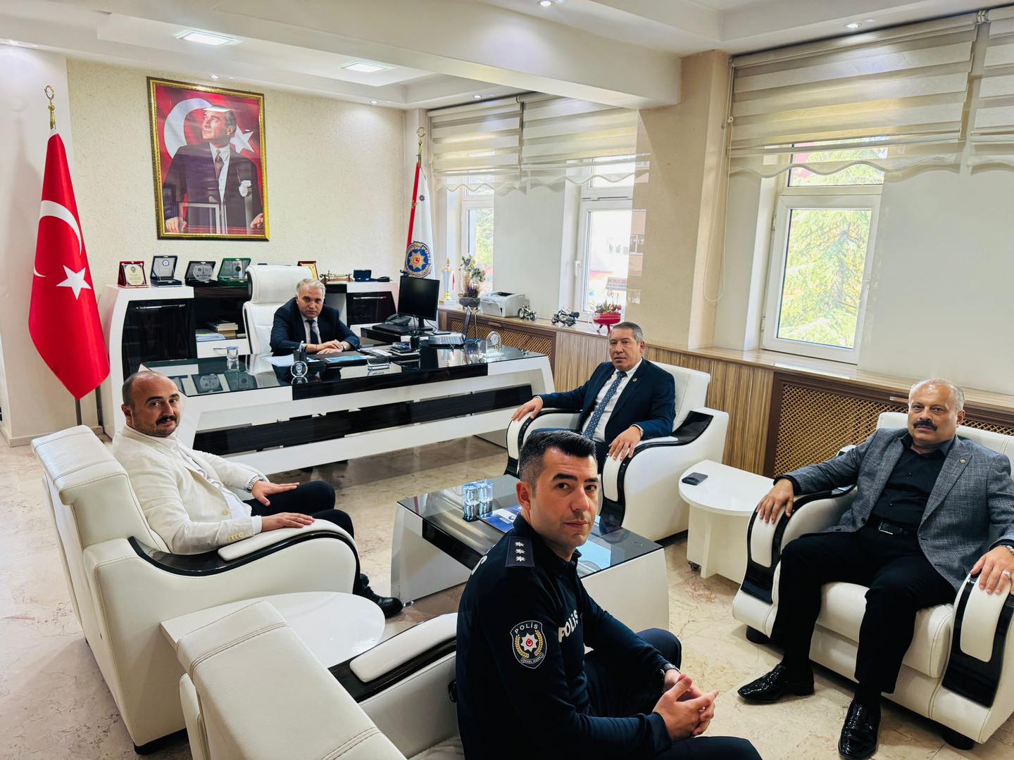 Dinar ilçe protokolü, ilçeye yeni atanan İlçe Emniyet Müdürü Vekili