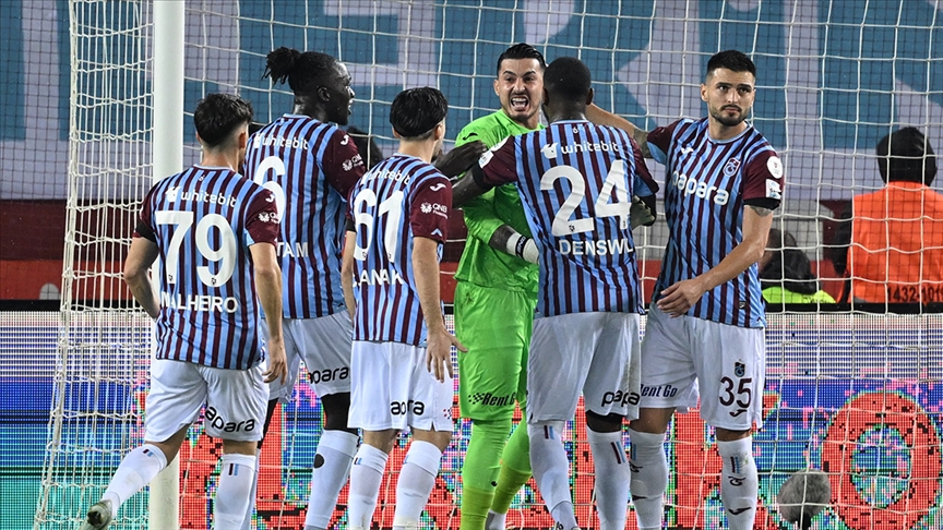 Trendyol Süper Lig'de haftayı 1-0'lık RAMS Başakşehir galibiyetiyle kapatan Trabzonspor,