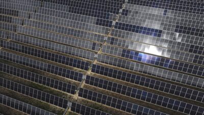 Küresel yenilenebilir enerji kapasitesindeki büyümenin 2030'a kadar bugünün büyük ekonomilerinin