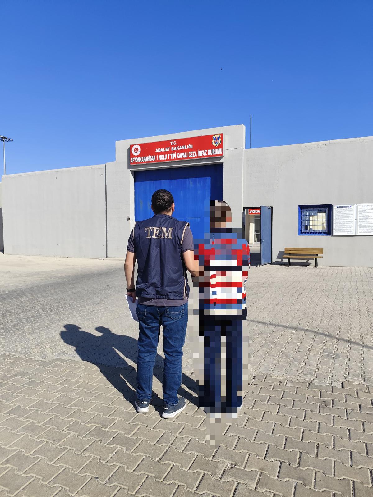 FETÖ/PDY Silahlı Terör Örgütü üyesi olma ve kamu kurum zararına