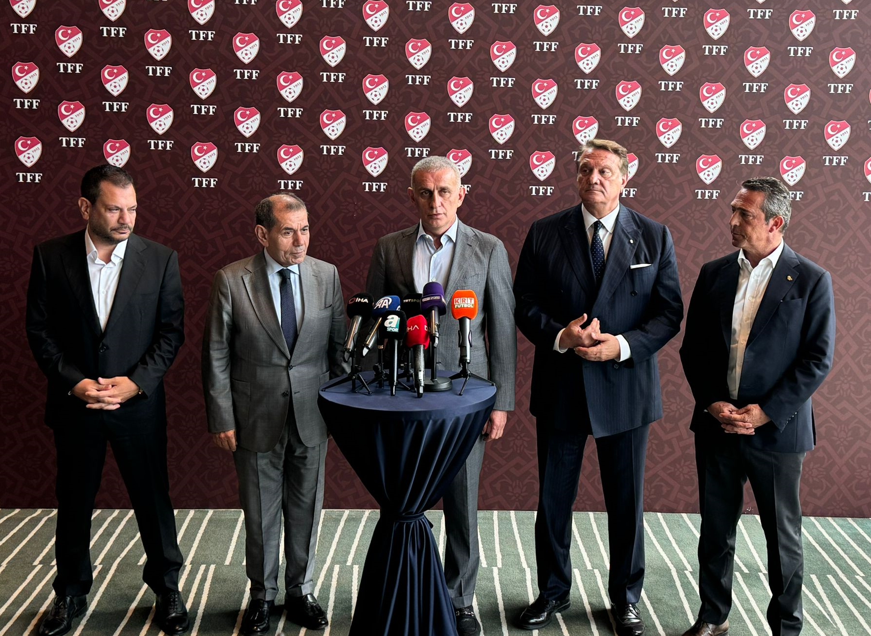 Türkiye Futbol Federasyonu (TFF) Başkanı İbrahim Hacıosmanoğlu, Türk futbolunun marka