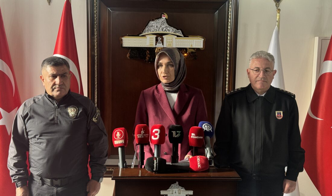   Afyonkarahisar Valisi Kübra Güran Yiğitbaşı, kentte yürütülen asayiş çalışmalarıyla