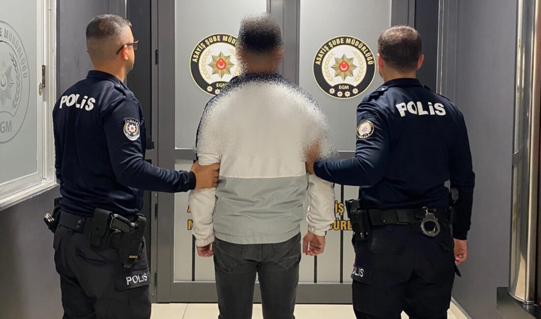 Afyonkarahisar’da üzerlerinde uyuşturucu bulunan 4 şüpheliye adli işlem uygulandı. İl