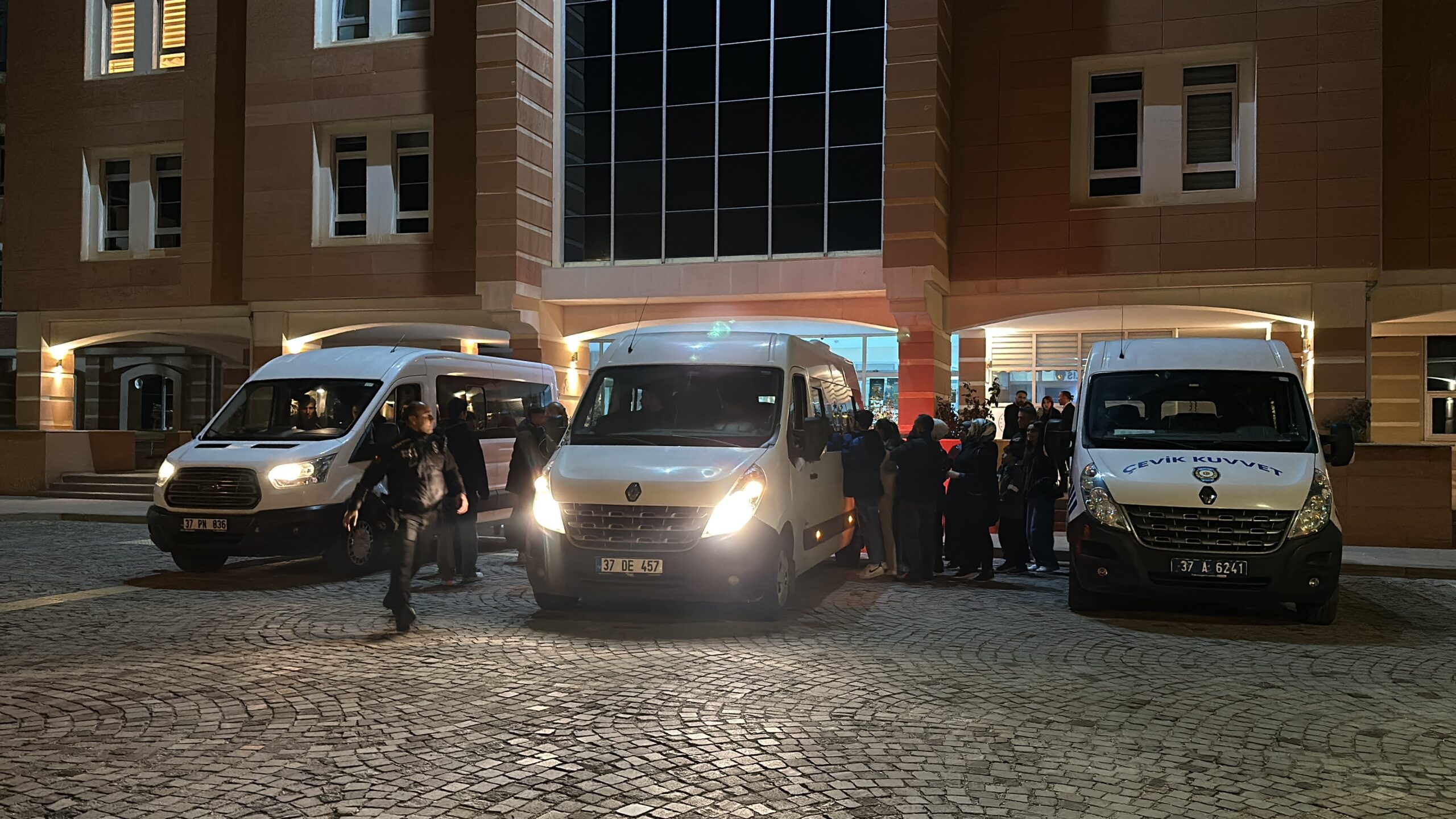 Kastamonu Entegre firmasının uğradığı 100 milyon liradan fazla zarara neden