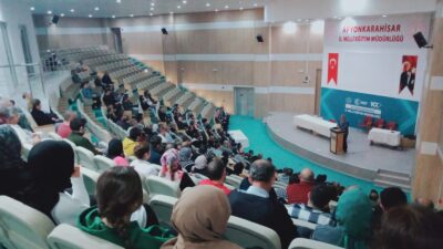 Kurum yöneticileri ve çalışanları ile bir araya gelen Afyonkarahisar İl Milli