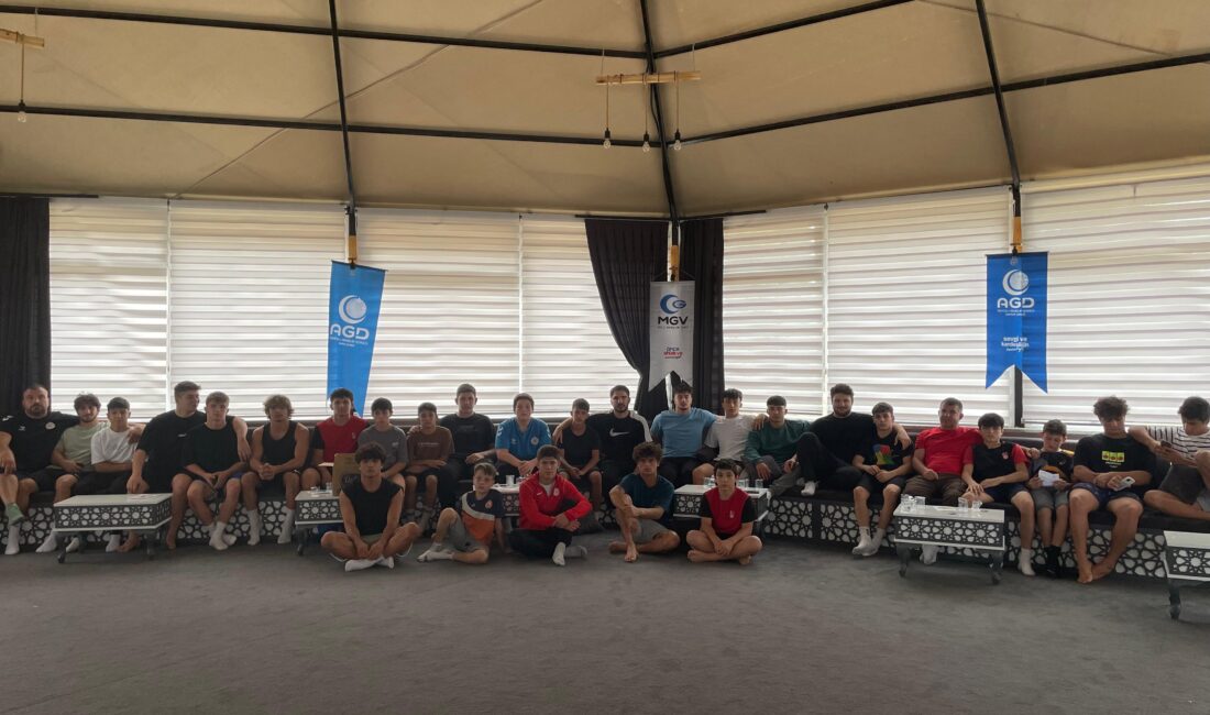 Sporcular moral kampında buluştu 2028 Los Angeles Yaz Olimpiyatları hedefi doğrultusunda çalışmalarını sürdüren Türkiye