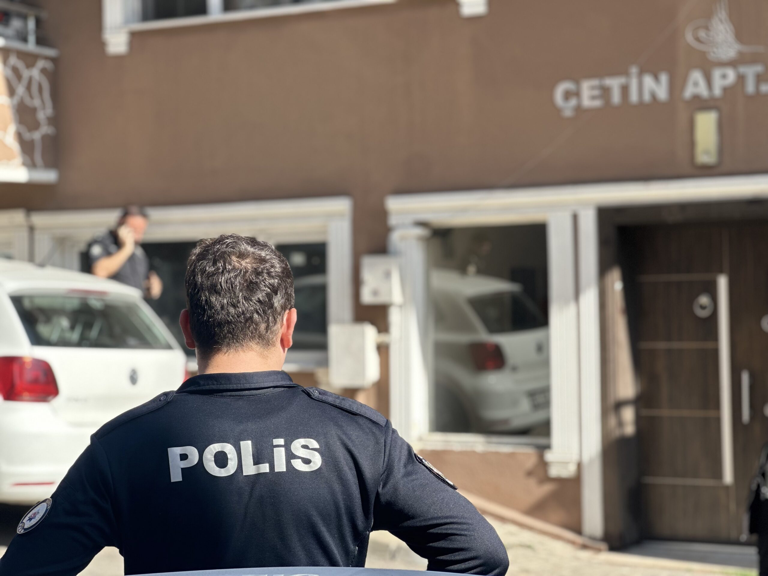  Bursa'da ayrılma aşamasındaki diş doktoru eşini silahla vurarak öldüren diş