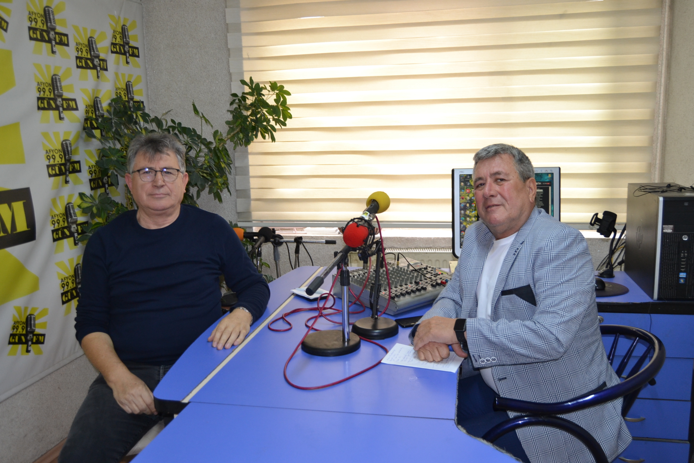Gün FM’de yayınlanan Basın Odası programında son zamanlarda kadına ve