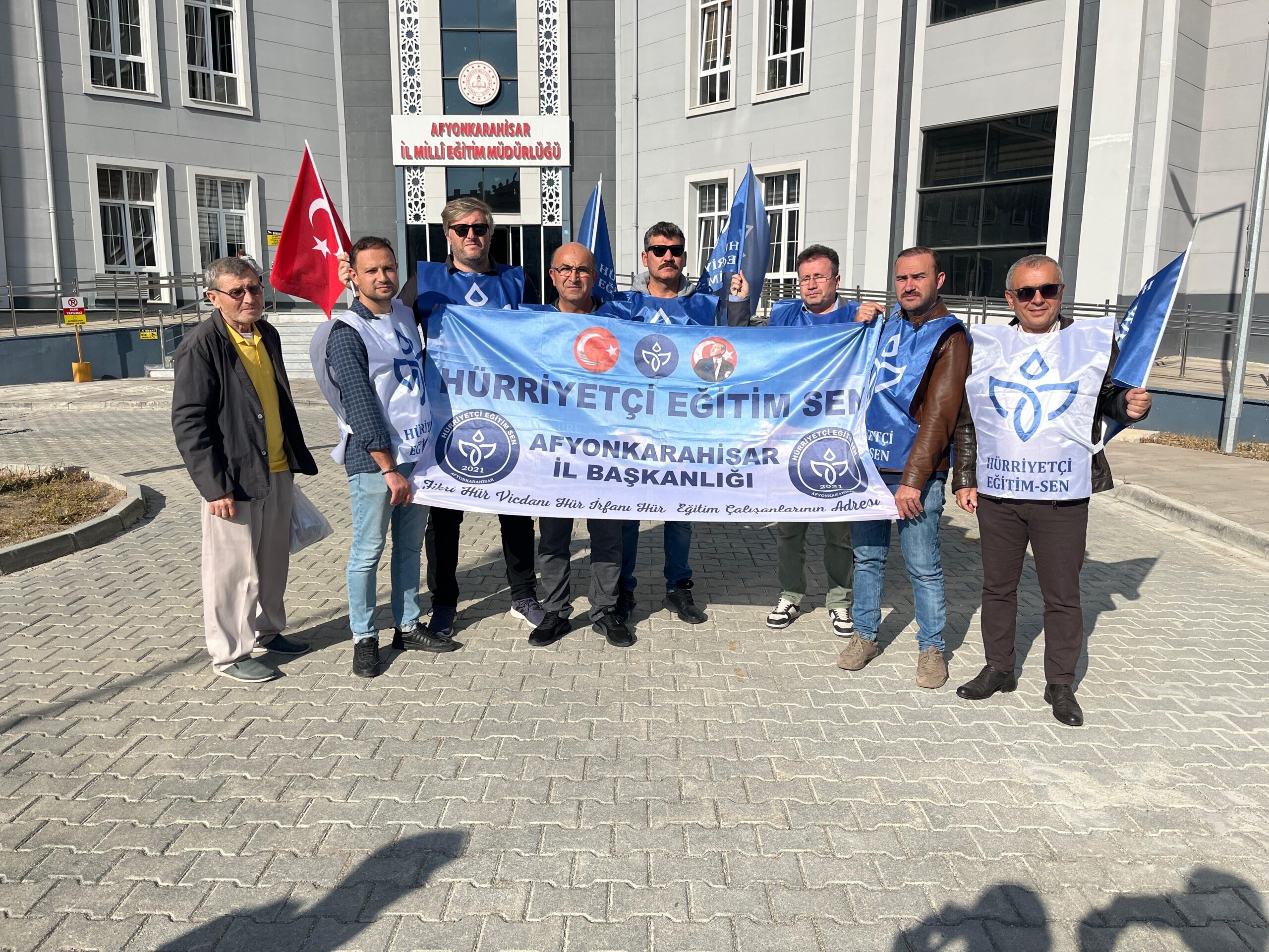 Hürriyetçi Eğitim Sen Afyonkarahisar İl Temsilcisi Nizamettin Şenol, “Mevcut içeriğiyle