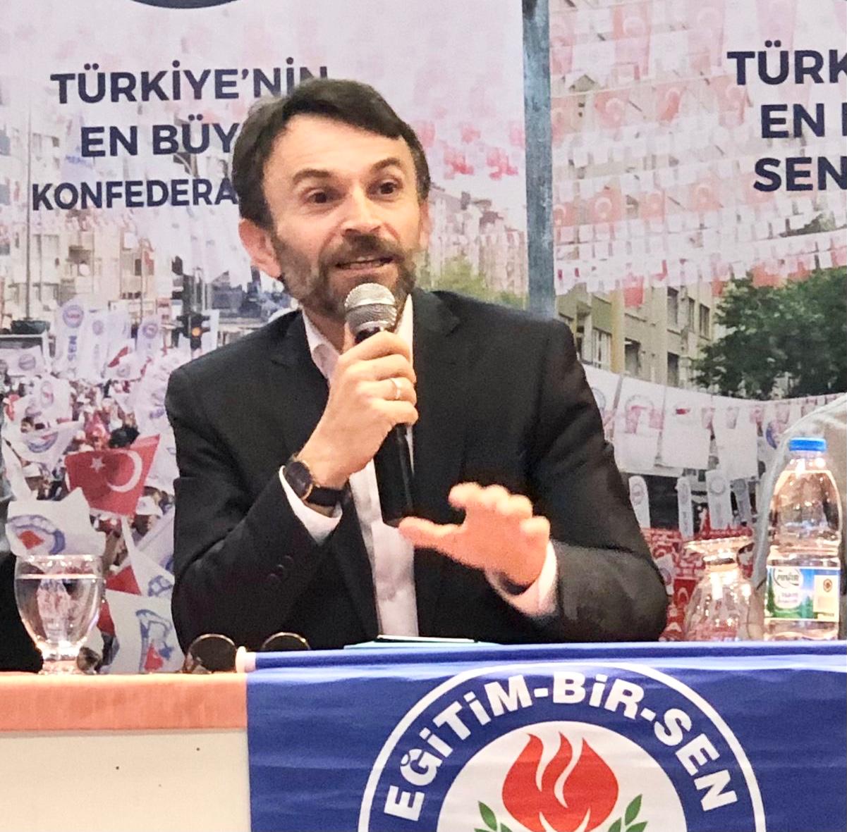 Eğitim Bir Sen Afyonkarahisar 1 Nolu Şube Başkanı Mustafa Arslan,