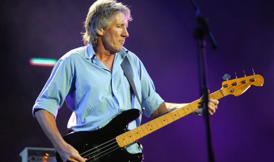 Efsanevi müzik grubu Pink Floyd’un solisti Roger Waters sosyal medya