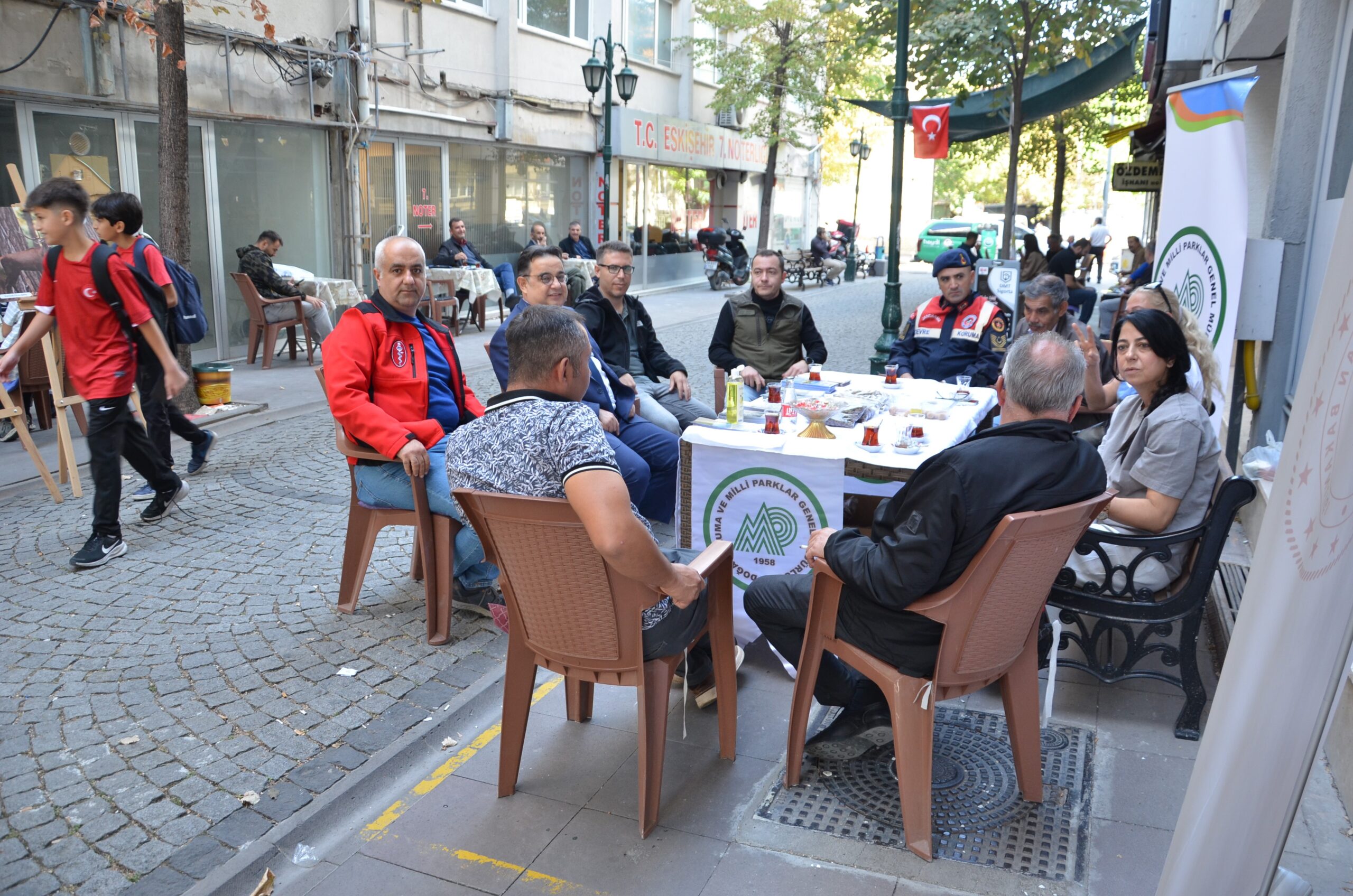 Eskişehir Doğa Koruma ve Milli Parklar (DKMP) ekipleri 4 Ekim