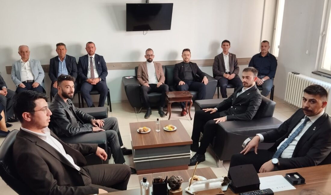 Afyonkarahisar'da siyasi diyaloğun ve iş birliğinin güçlendirilmesi amacıyla Zafer Partisi