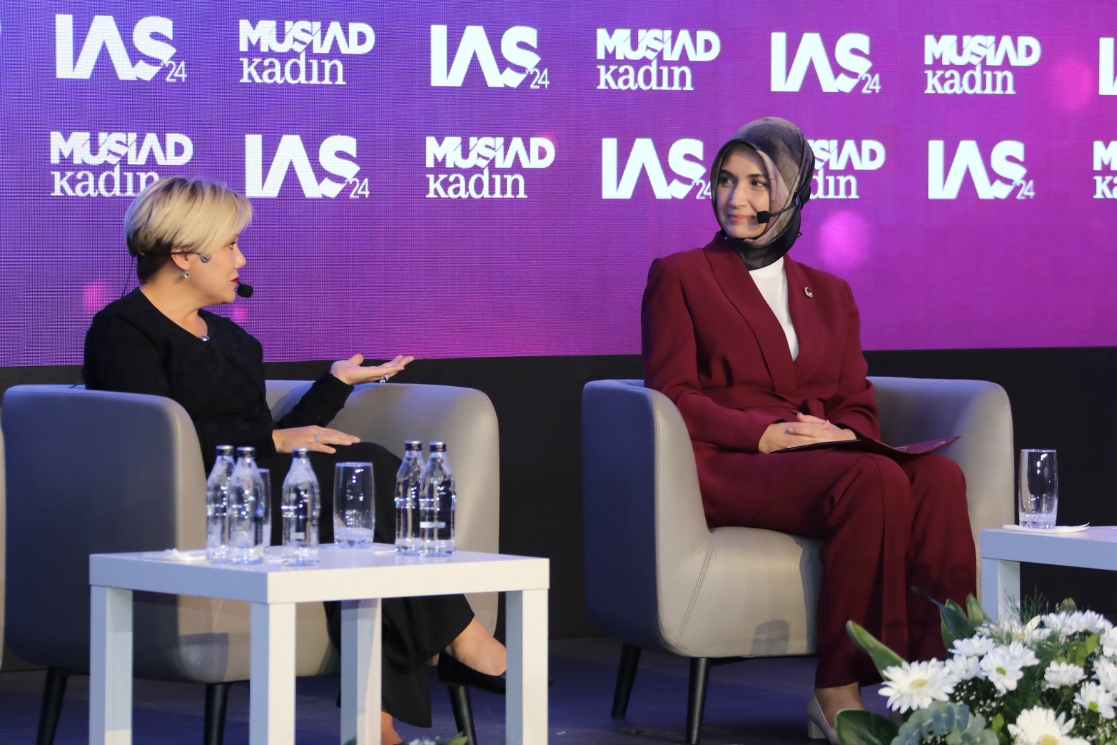 Afyonkarahisar Valisi Doç. Dr. Kübra Güran Yiğitbaşı, MÜSİAD Kadın’ın düzenlediği
