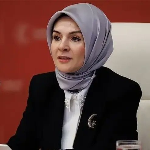 Ankara'da Aile ve Sosyal Hizmetler Bakanı Mahinur Özdemir Göktaş'ın içinde bulunduğu araç