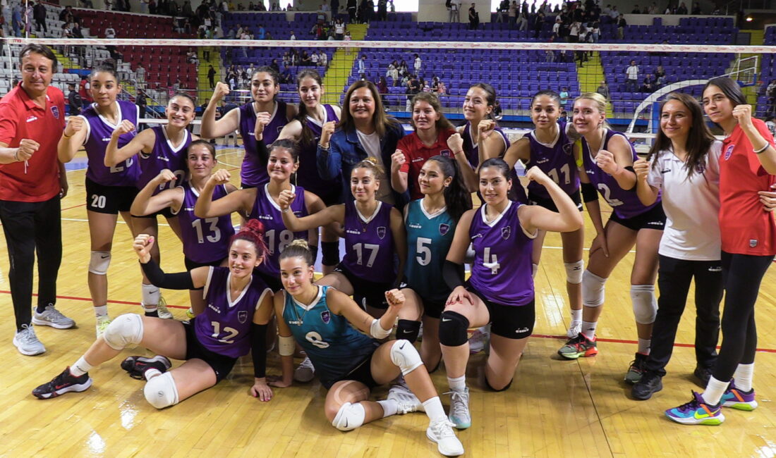 Türkiye Voleybol Federasyonu Kadınlar 2. ligi 10. Grupta mücadele eden