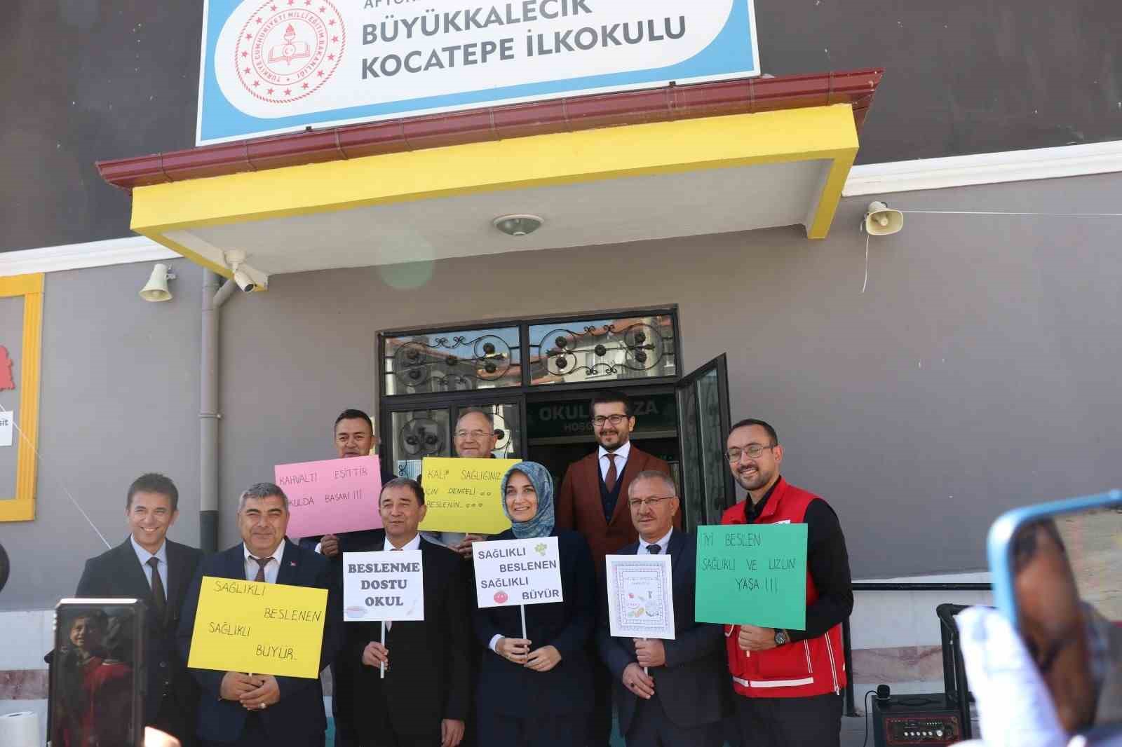 Afyonkarahisar Valiliği himayelerinde başlatılan “Gelenekten Geleceğe, Sağlıklı Nesillere” projesi çerçevesinde