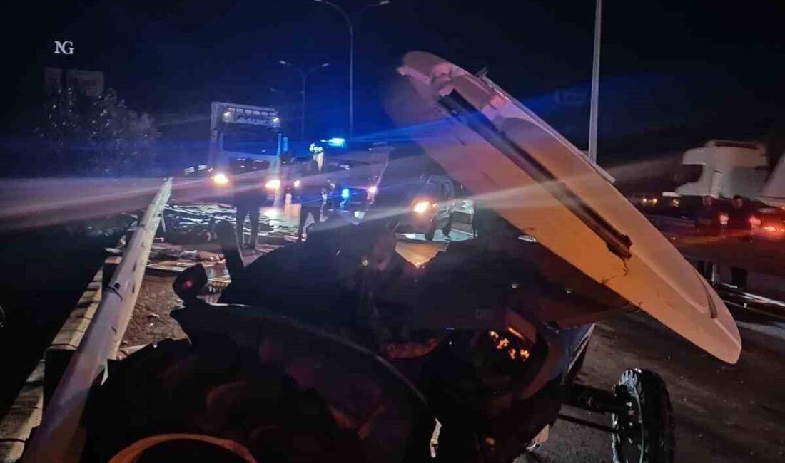 Afyonkarahisar’da dün gece meydana gelen trafik kazasında 1 kişi öldü,