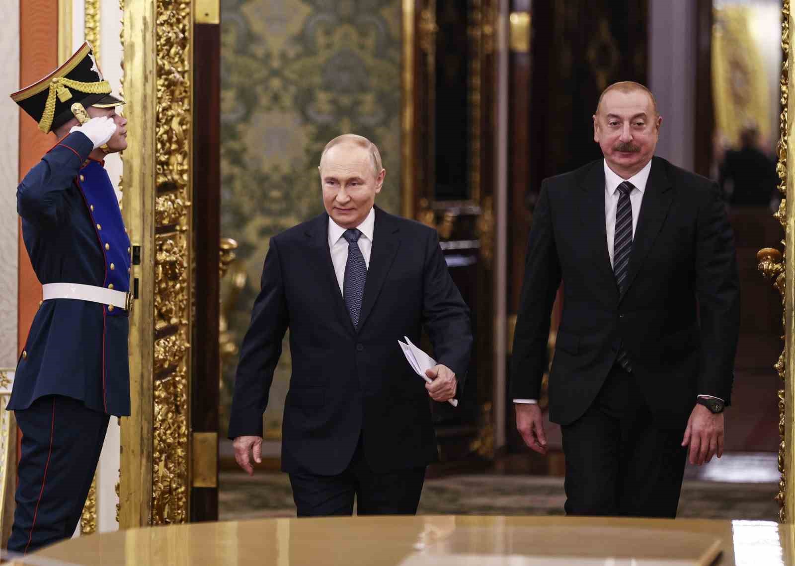 AZERBAYCAN CUMHURBAŞKANI İLHAM ALİYEV, MOSKOVA'DA RUSYA DEVLET BAŞKANI VLADİMİR PUTİN
