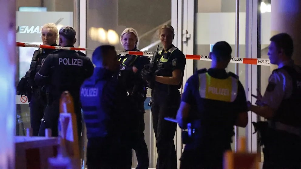 Almanya’nın Krefeld kentindeki bir sinema salonuna yönelik kundaklama girişiminin ardından