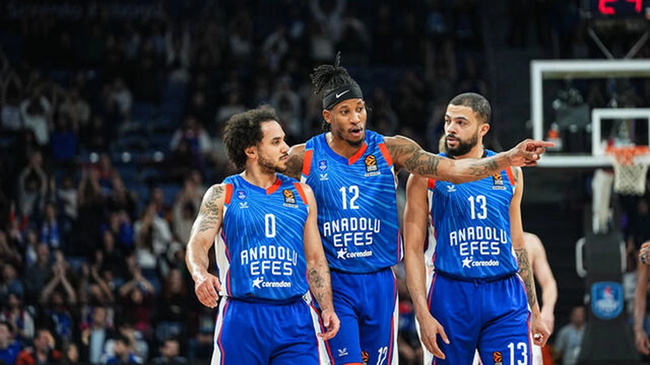 Anadolu Efes Basketbol Takımı, THY Avrupa Ligi 2024-2025 sezonu ilk