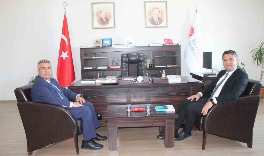 Cumhurbaşkanlığı İletişim Başkanlığı (CİB) Bölge Müdürü Uğur Ülgen, resmî bir