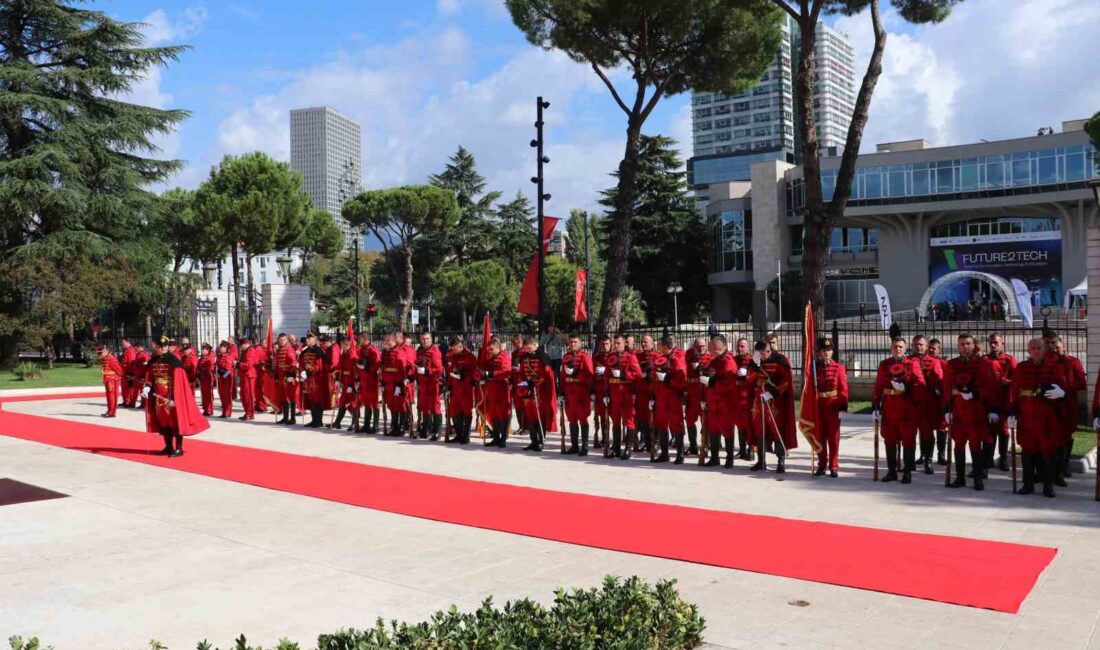 CUMHURBAŞKANI RECEP TAYYİP ERDOĞAN, RESMİ ZİYARET DÜZENLEDİĞİ ARNAVUTLUK’TA CUMHURBAŞKANI BAJRAM