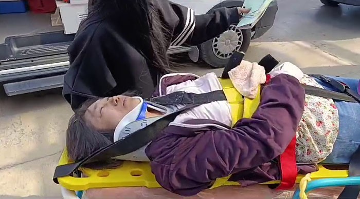 Afyonkarahisar’da dün devrilen tur otobüsünde yaralanan 22 Japon turistten 20’si