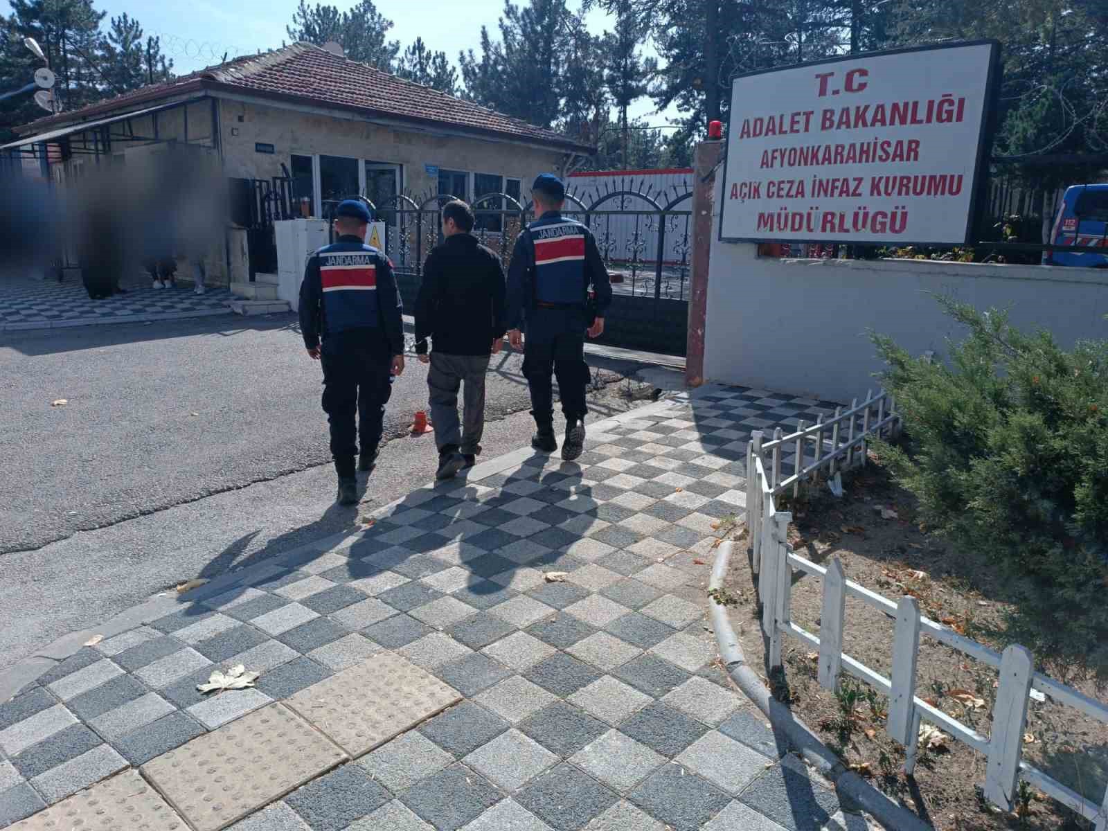 AFYONKARAHİSAR’DA HIRSIZLIK SUÇUNDAN 11 YIL 6 AY HAPİS CEZASIYLA ARANANA