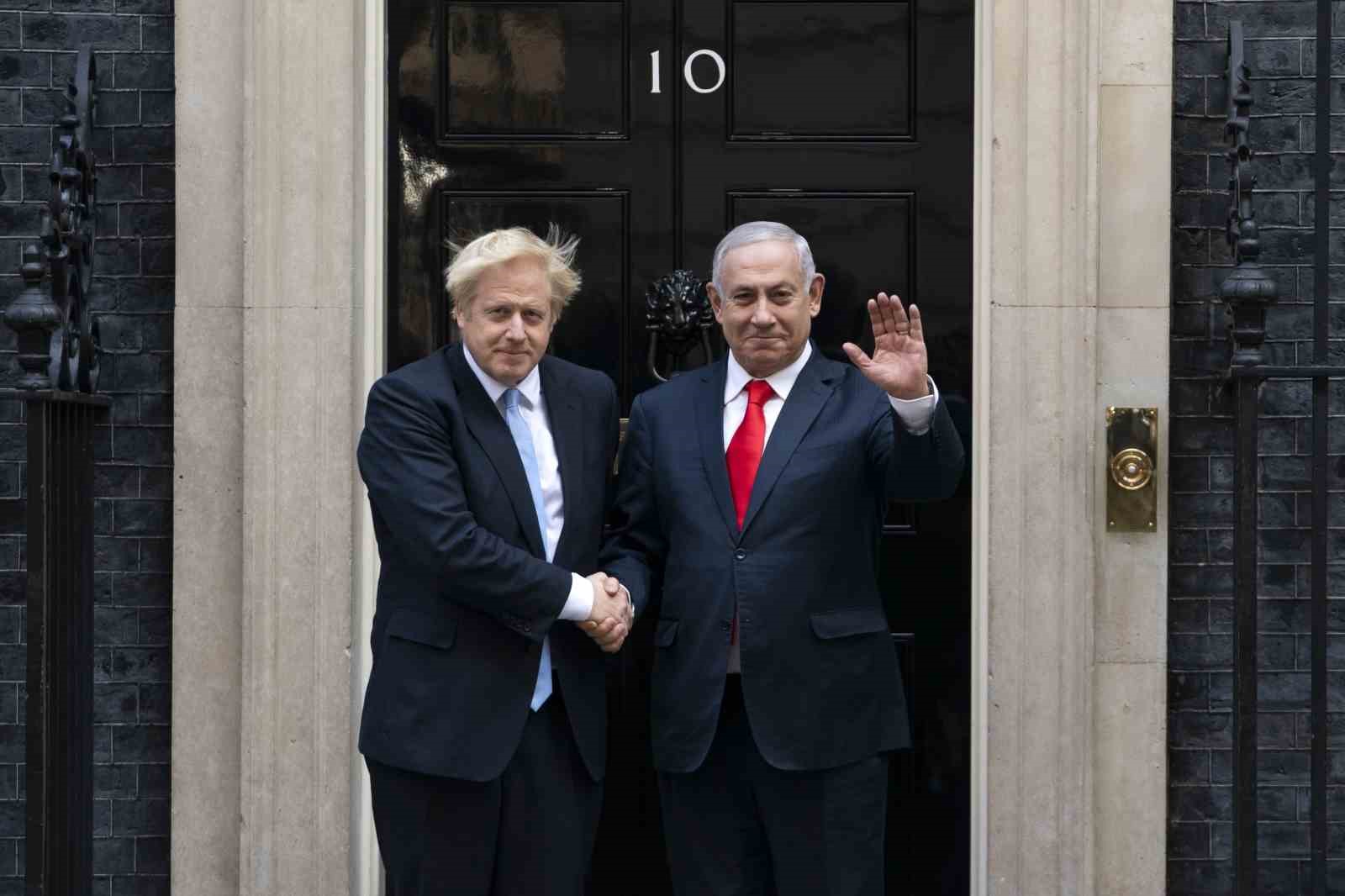 İNGİLTERE'NİN ESKİ BAŞBAKANI JOHNSON: “NETANYAHU'NUN KULLANDIĞI ŞAHSİ BANYOMDA DİNLEME CİHAZI
