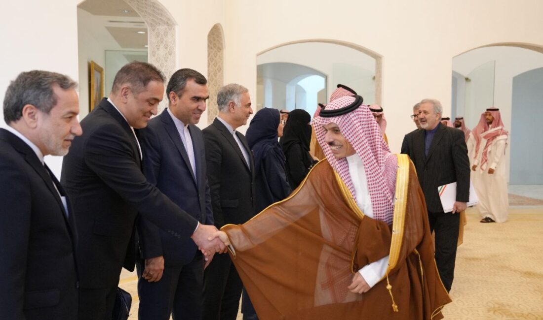 İRAN DIŞİŞLERİ BAKANI ARAKÇİ, SUUDİ ARABİSTAN’DA