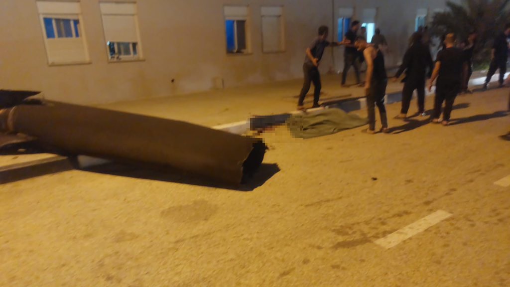 İRAN FÜZELERİNE AİT ŞARAPNEL BATI ŞERİA’DA 1 FİLİSTİNLİYİ ÖLDÜRDÜ