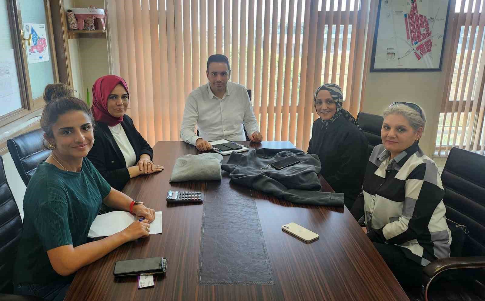 Afyonkarahisar Valiliği himayelerinde faaliyetlerine devam eden Kadın Kültür Evleri Kooperatifleri