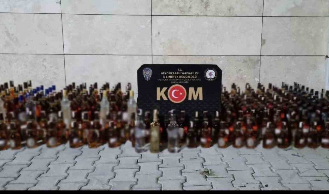 AFYONKARAHİSAR’DA POLİS TARAFINDAN GERÇEKLEŞTİRİLEN OPERASYONDA 241 ŞİŞE SAHRE BANDROLLÜ ALKOL