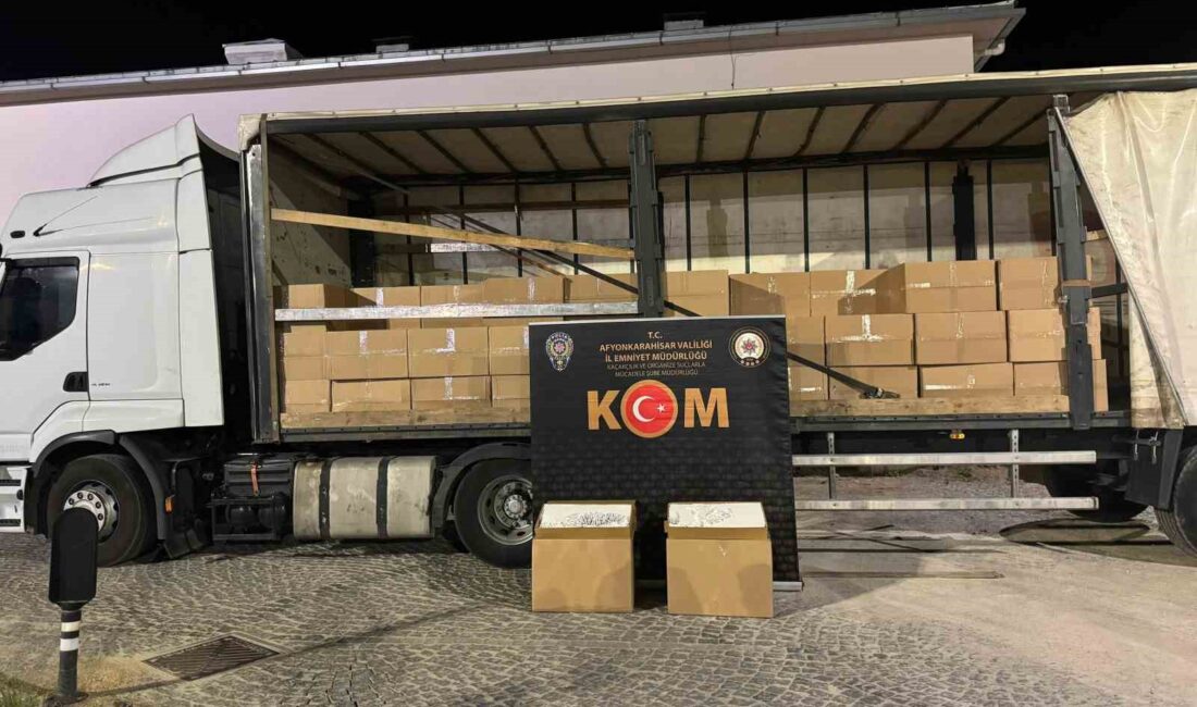 Afyonkarahisar’da polis tarafından durdurulan bir tırda yapılan aramada 3 milyon