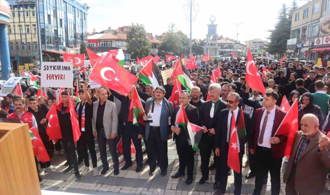 ŞUHUT'TA GAZZE'YE DESTEK İÇİN YÜRÜDÜLER