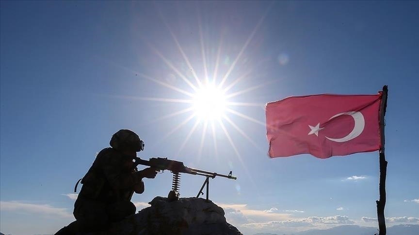 Milli Savunma Bakanlığı, Irak’ın kuzeyindeki Pençe-Kaplan Operasyonu bölgesinde bir askerin