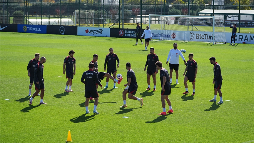 Türkiye Futbol Federasyonundan yapılan açıklamaya göre, Galatasaray’da forma giyen 2