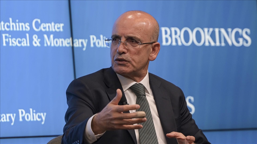 Hazine ve Maliye Bakanı Mehmet Şimşek, enflasyonun 2026’nın sonunda tek