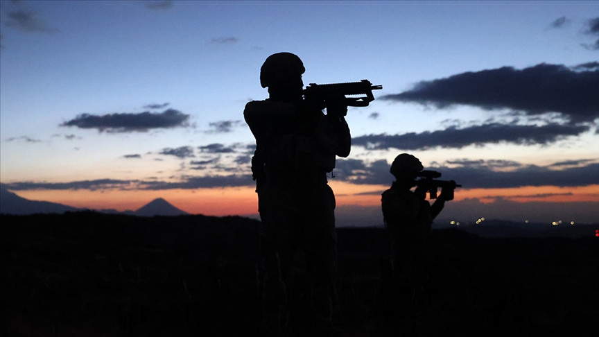 İçişleri Bakanı Yerlikaya, kırmızı kategoride aranan PKK/KCK’lı terörist “Faraşin-Bedran” kod
