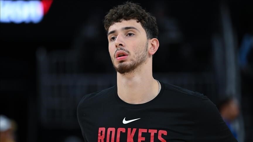Amerikan Basketbol Ligi’nde (NBA) milli oyuncu Alperen Şengün, Houston Rockets’ın