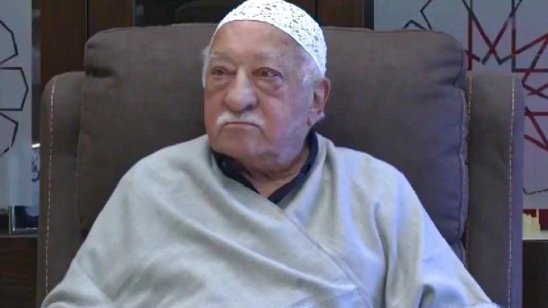 FETÖ’nün temellerini İzmir’de 1960’larda atan örgüt elebaşı Fetullah Gülen, 1999’da