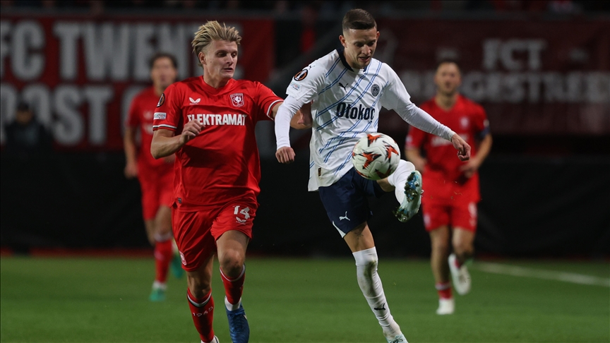 UEFA Avrupa Ligi 2. haftasında deplasmanda Hollanda temsilcisi Twente ile
