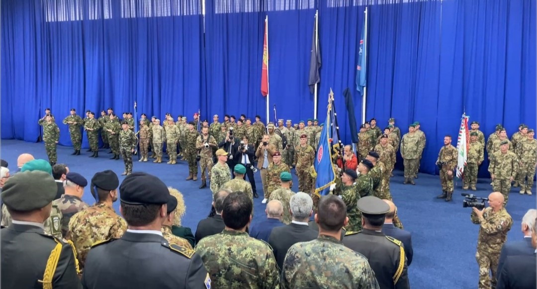 Türkiye NATO’nun Kosova’daki Barış Gücü (KFOR) komutanlığı görevini düzenlenen törenle