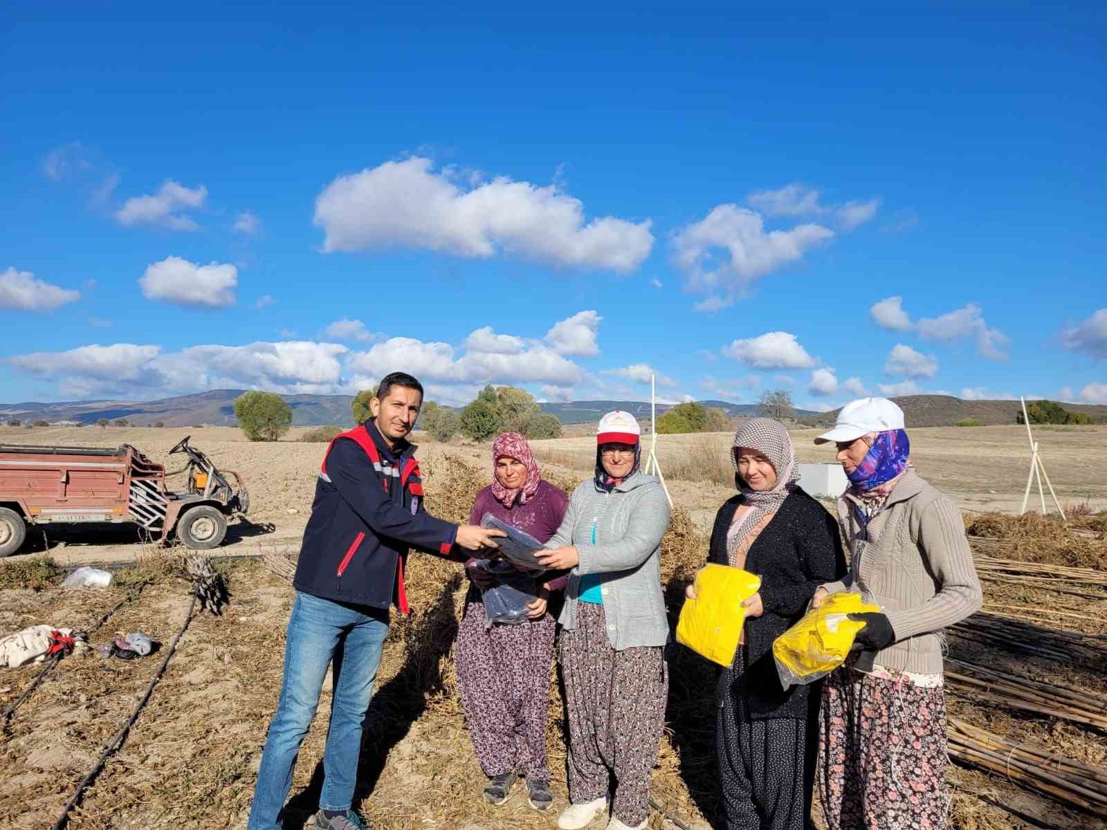 Vali Doç. Dr. Kübra Güran Yiğitbaşı kendisine gelen her talebi