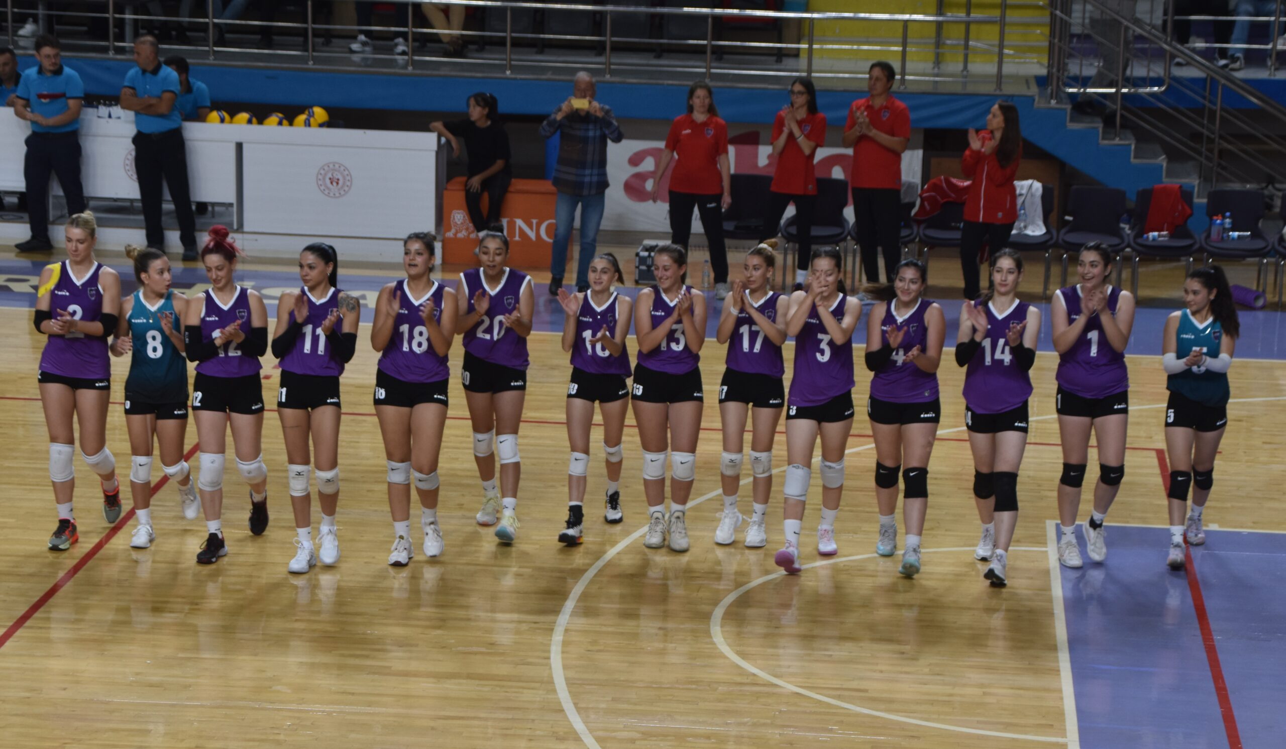 Bu sezon Kadınlar 2. Ligi’nde ilimizi temsil eden Afyon Belediye