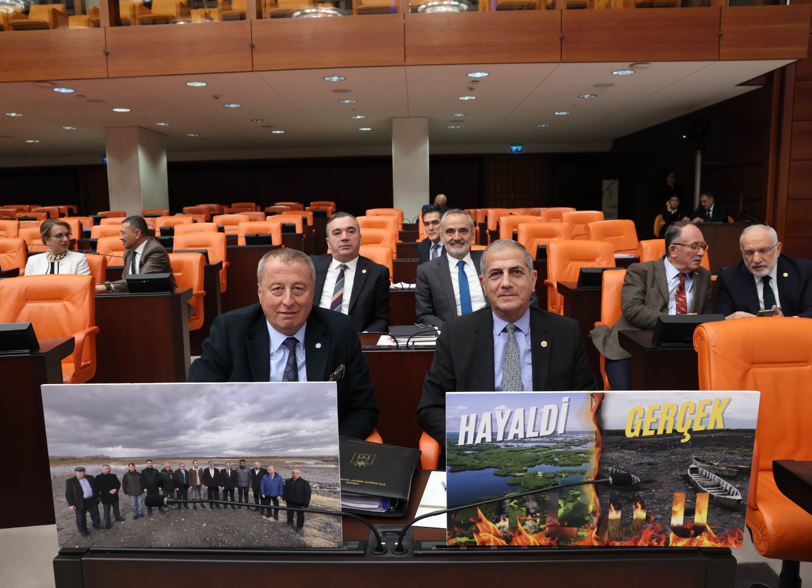 İYİ Parti Genel Başkan Yardımcısı Afyonkarahisar Milletvekili Hakan Şeref Olgun,